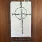 Leihgabe des Vereins für bayerische Kirchengeschichte: Dornenkreuz aus Stacheldraht ehemaliger Grenzbefestigungen vor der Wiedervereinigung